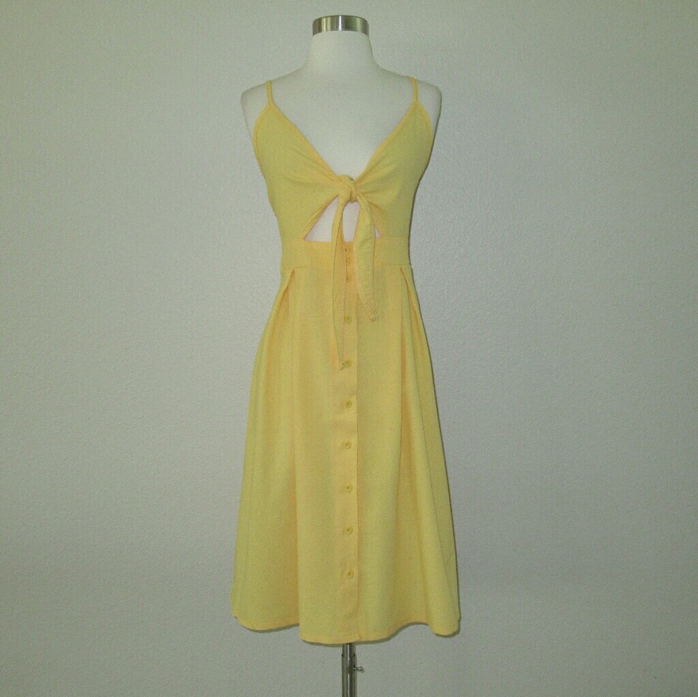 🌻HP🌻 Tie Front Swing Dress - Picture 7 of 8